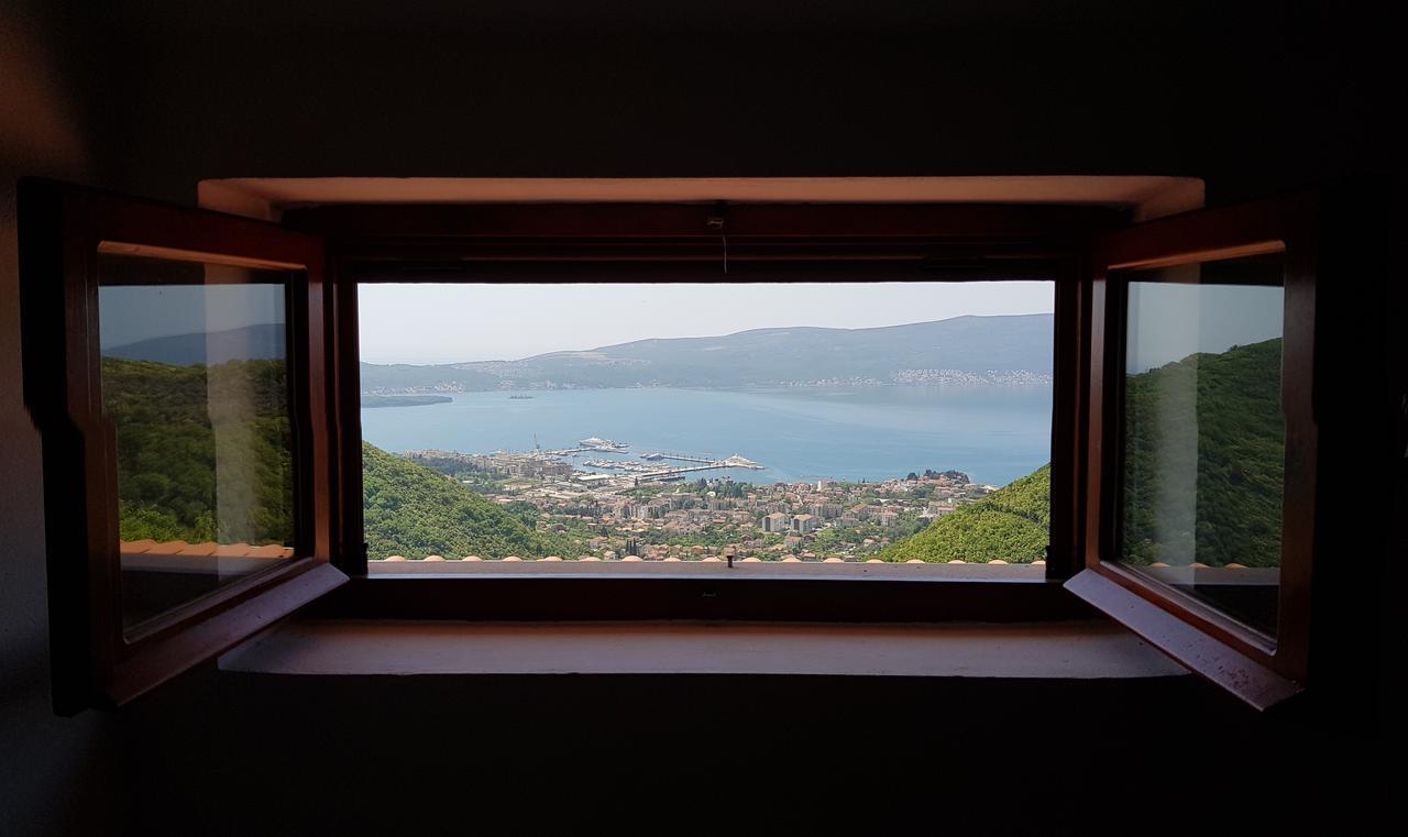 Casa Di Lukovic II Villa Tivat Eksteriør bilde