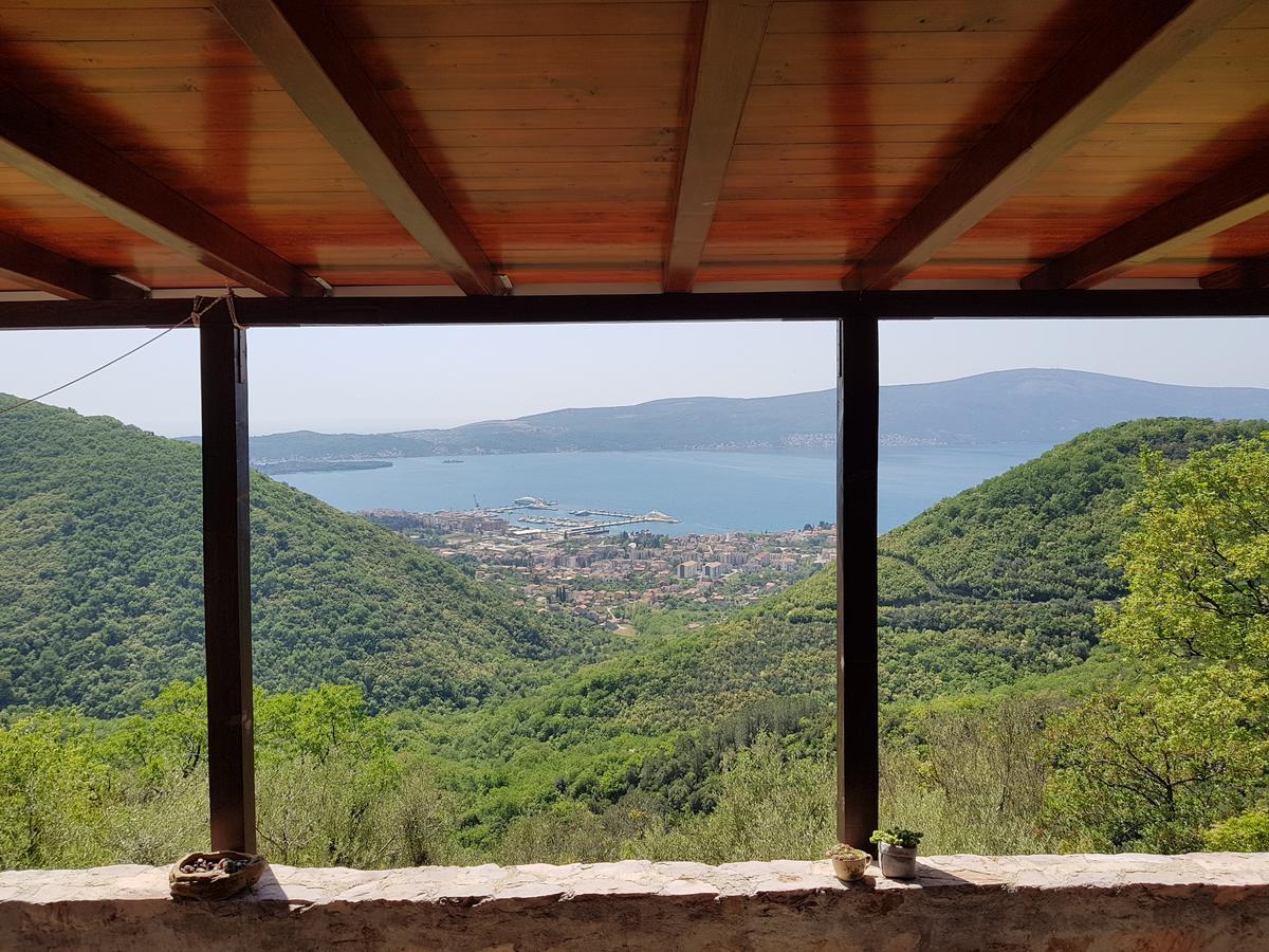 Casa Di Lukovic II Villa Tivat Eksteriør bilde