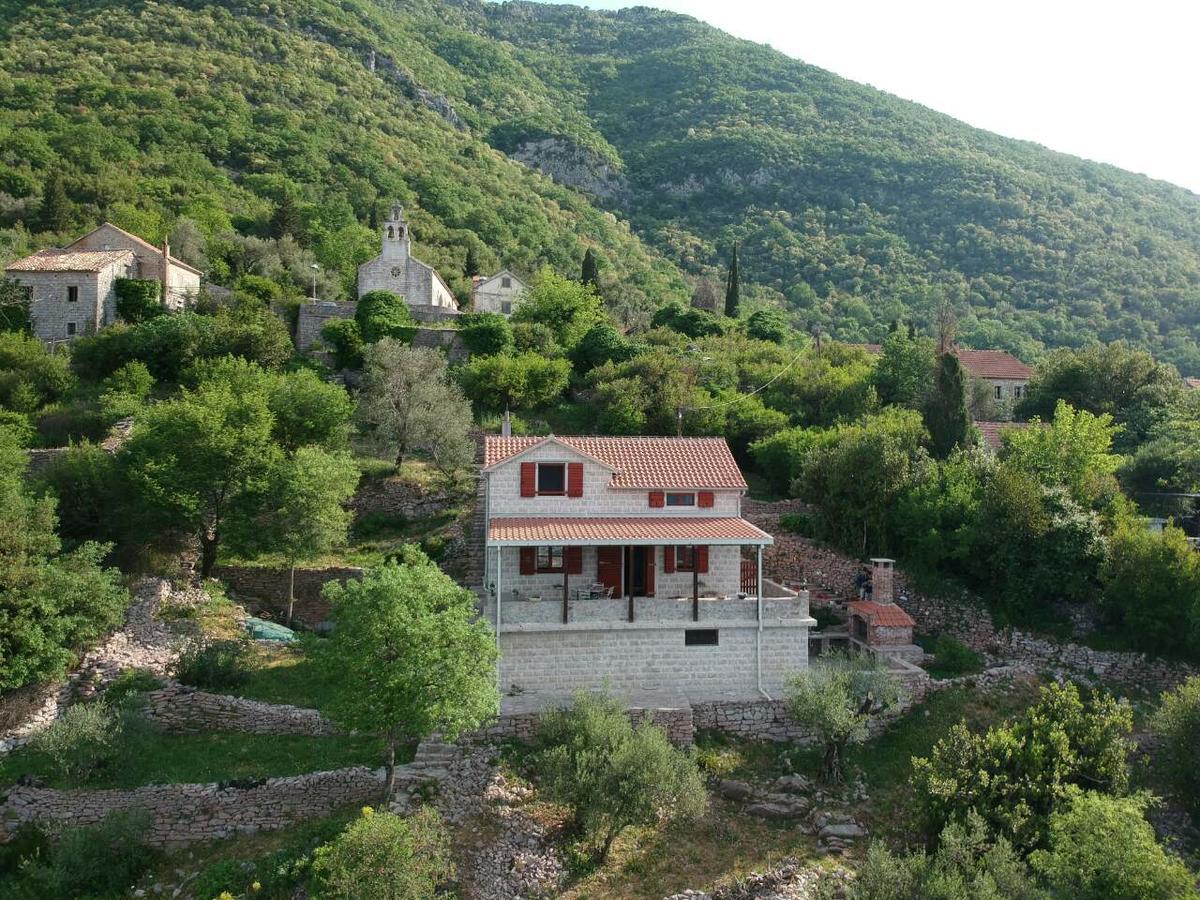 Casa Di Lukovic II Villa Tivat Eksteriør bilde